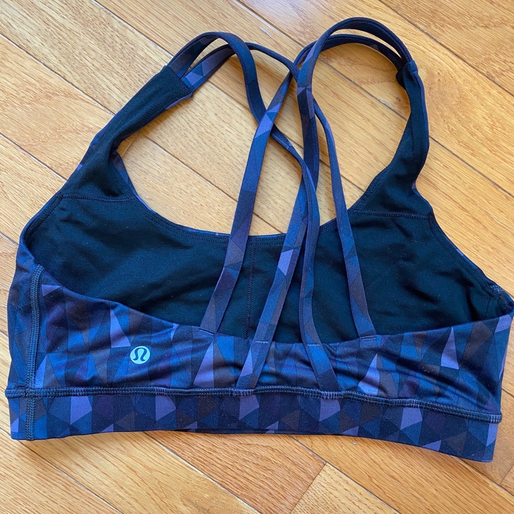 Lululemon - Picture 2 of 2